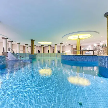 Dorint Strandresort & Spa Ostseebad Wustrow-3