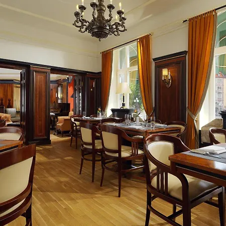 Le Meridien Grand Hotel Nuernberg-3