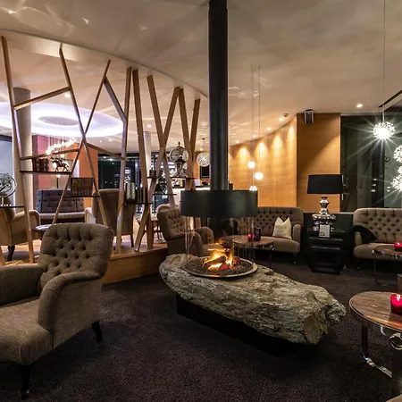 Block Hotel & Living-2