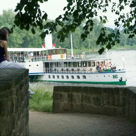 Schloss Hotel Dresden Pillnitz-2