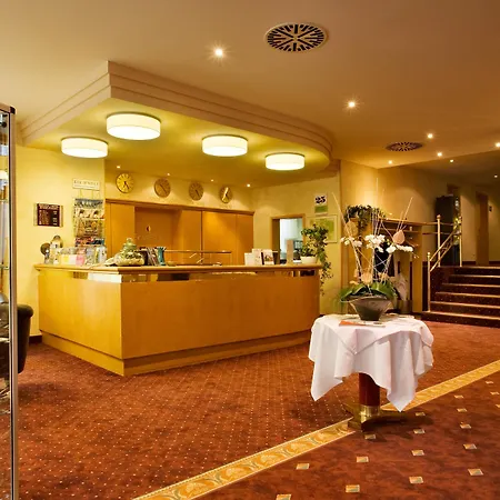 Erikson Hotel-3