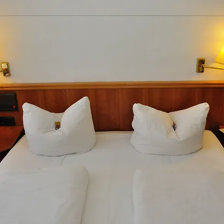 Brocki's Hotel Stadt Hamburg-2