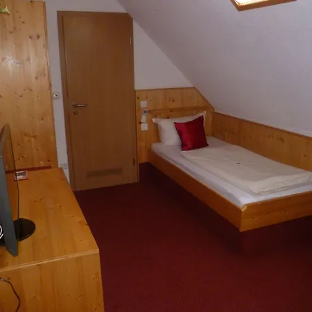 Hotel Wilder Mann-2