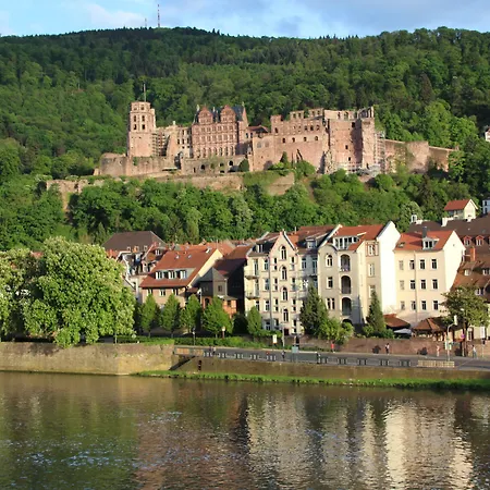 Hotel Zur Alten Brücke-3