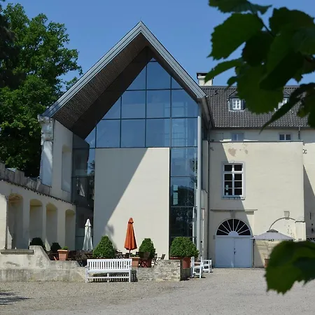Burg Boetzelaer-2