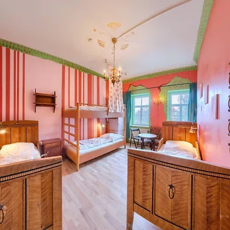 Labyrinth Hostel Weimar-2
