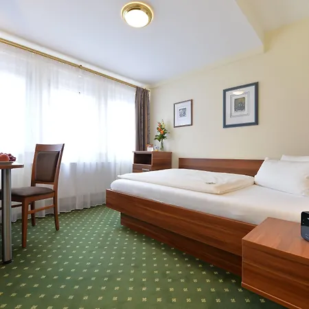 Hotel Schöngarten garni-3