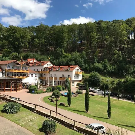 Schlosshotel Landstuhl-3
