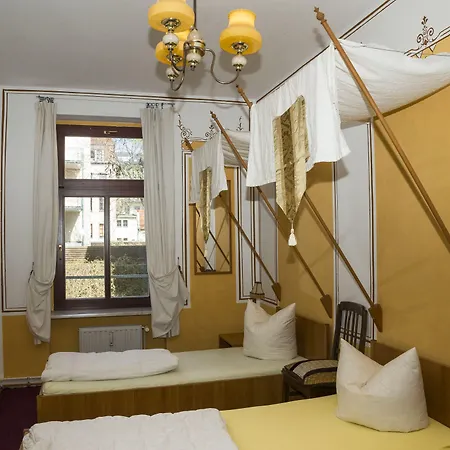 Hostel Lollis Homestay Dresden-2