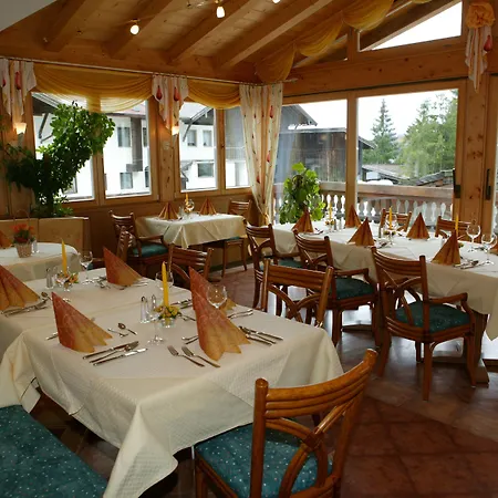 Hotel Edelweiß Garni-3