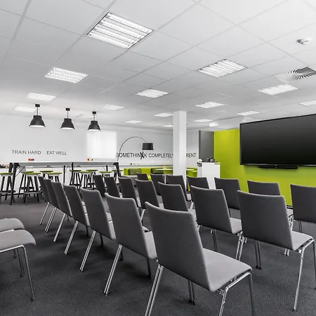 Serways Hotel Siegburg West-2