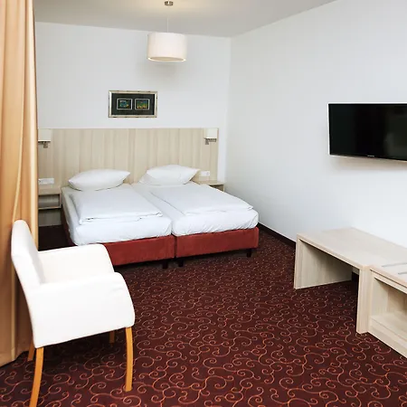 Hotel Quickborn&Gästehaus Hesse-3