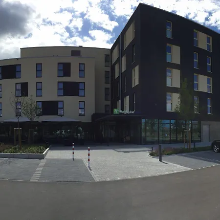 Holiday Inn Express Karlsruhe - City Park By Ihg-3