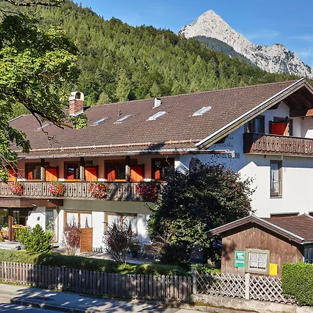 Hotel Franziska-3