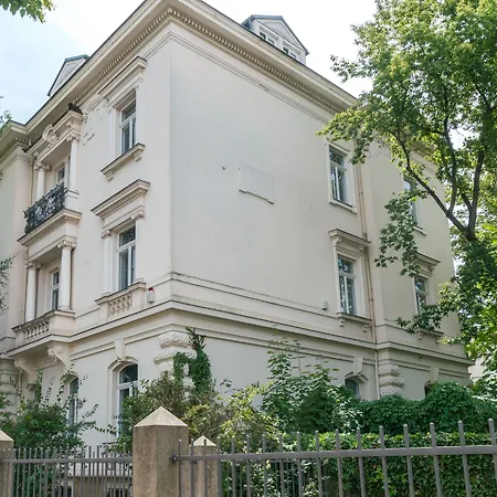 limehome Dresden Antonstraße-2