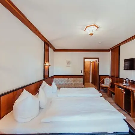 Hotel Am Fichtelsee-2