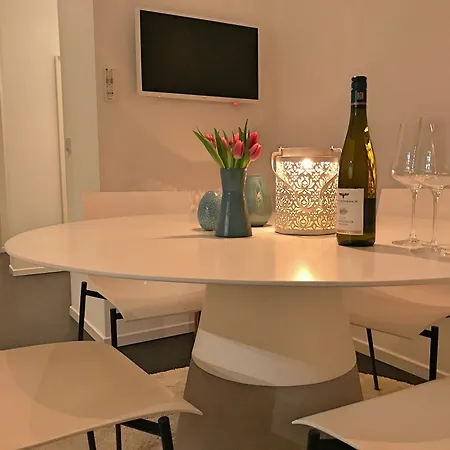The Apartment Central-3