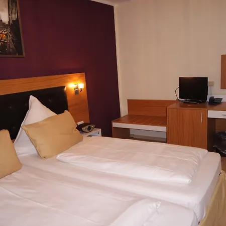 Hotel Drei Kronen-3