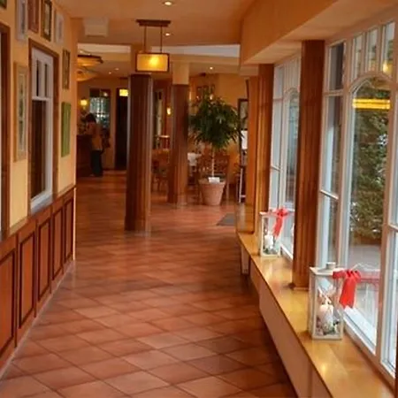 Ringhotel Klövensteen-2