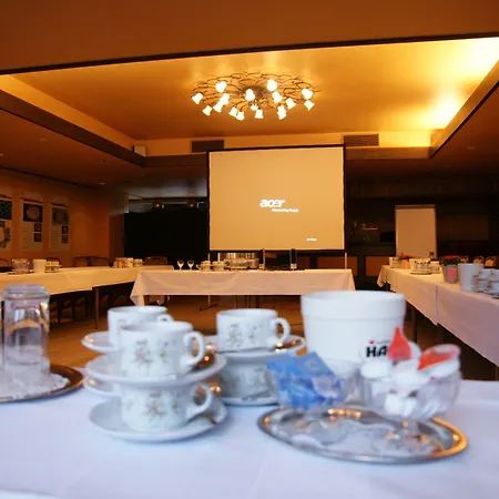 Burghotel Pass-2