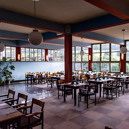 Haus des Volkes - Das Bauhaushotel-3