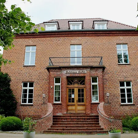 Gutshaus Gottin-2
