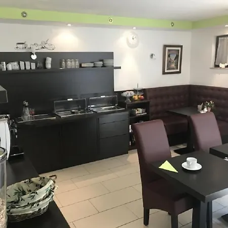 Hotel Garten-2