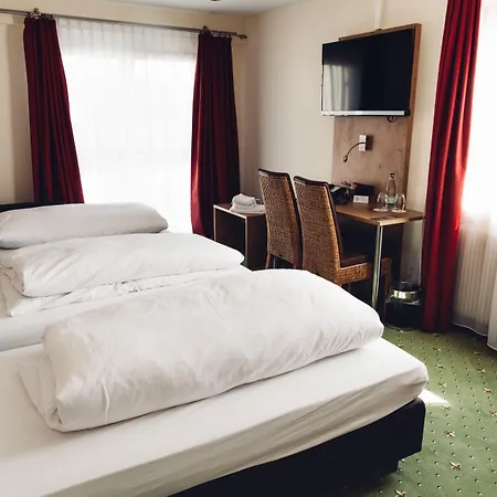 Ruehrberger Hof Hotel & Restaurant Grenzach-Wyhlen Bei Basel-3