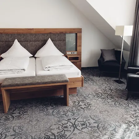 Ruehrberger Hof Hotel & Restaurant Grenzach-Wyhlen Bei Basel-2