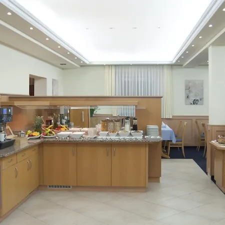 Hotel Germania-2