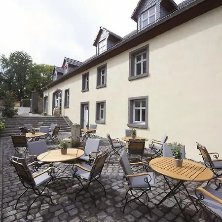 Schloss Hotel Burgbrohl-2