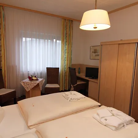 Hotel Lahnblick-2