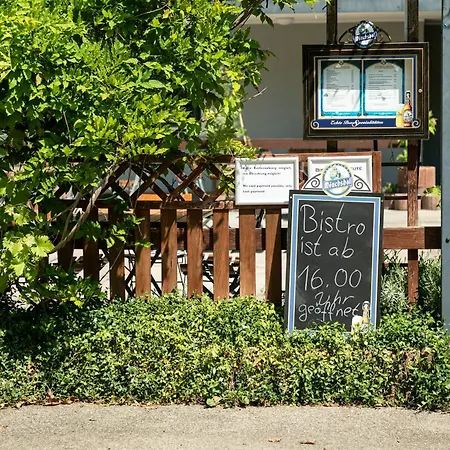 Knaus Campingpark Nürnberg-2