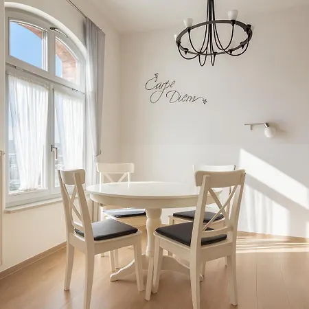 Raha Apartments - Historischer Charme Direkt Am Domplatz-3
