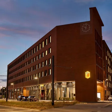 Super 8 By Wyndham Mainz Zollhafen-3