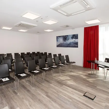 DORMERO Hotel Salzgitter-2