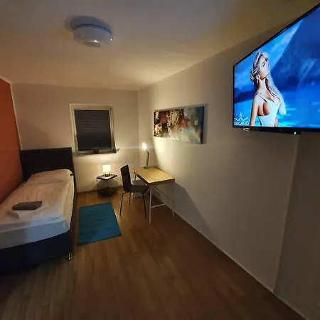 White Pearl Hostel 2-3
