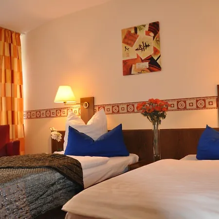 Hotel 4 Hufen-3
