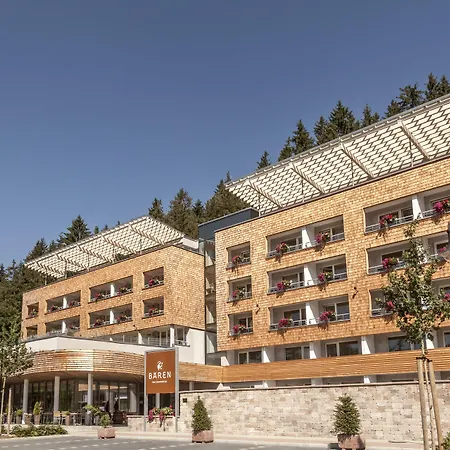 Hotel Bären Titisee-3