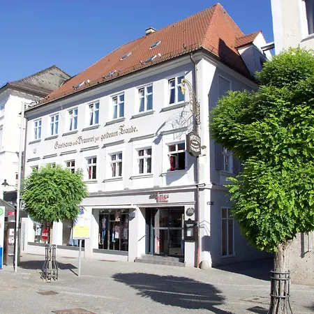 Hotel Goldene Traube-2