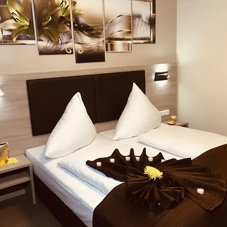 Hotel Glinde-2