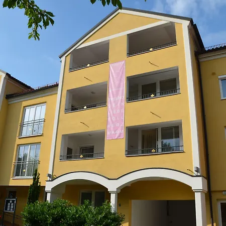 Aparthotel Christine-2