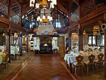 Hotel Breidenbacher Hof-3