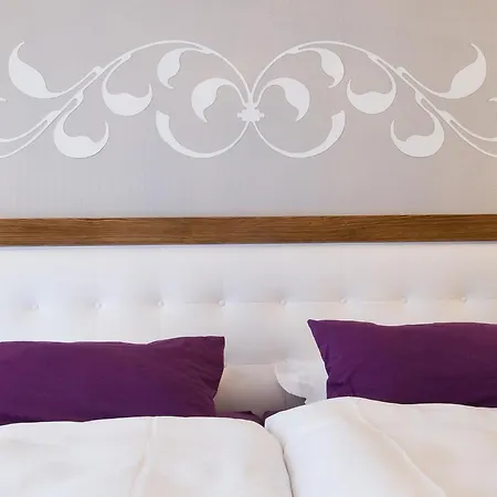 Amethyst Hotel Garni Lueneburg Inklusive Parkplatz-3