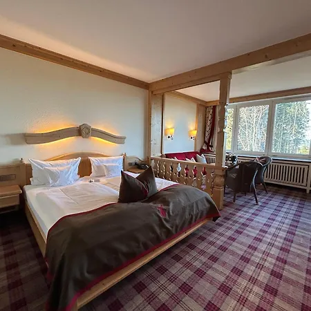 Schwarzwald Wellnesshotel SAIGERHÖH I Spa Golf&Wandern über dem Titisee-3
