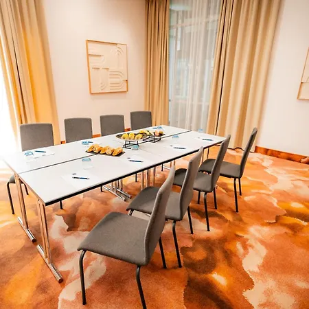 Dorint Kongresshotel Düsseldorf/Neuss-3