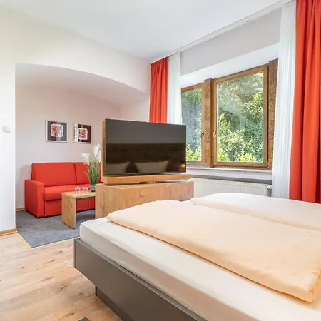 Parkhotel Cochem- Free Parking --2