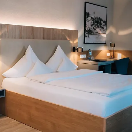 Landhotel Klostermaier-2