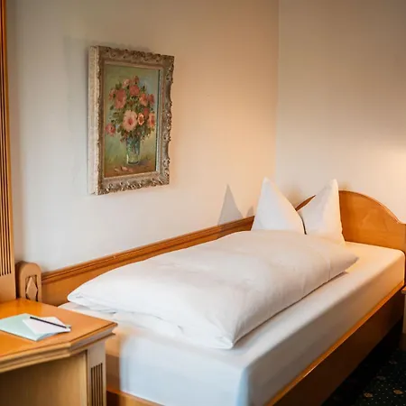 Wohlfühlhotel Berwanger Hof-3