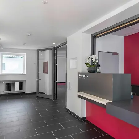 Serways Hotel Siegburg West-3